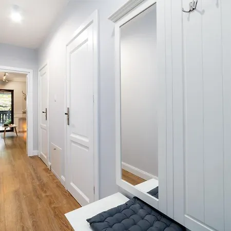 Apartament Apartalala, Z Ogrodem